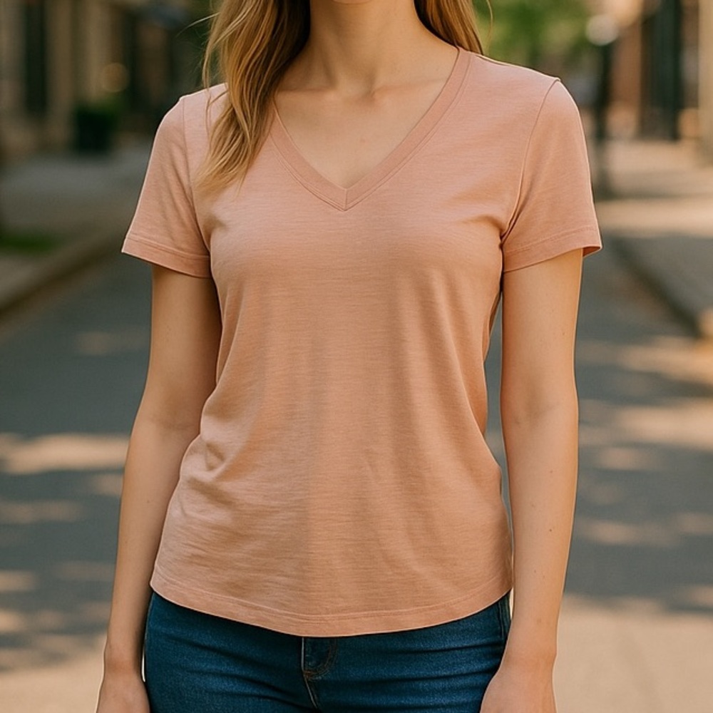 White House Black Market Women's V-Neck Pink Top T-shirt XS NWT - Picture 1 of 12